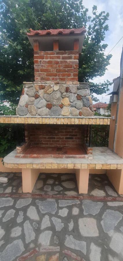 וראסנה Xristos Villa מראה חיצוני תמונה