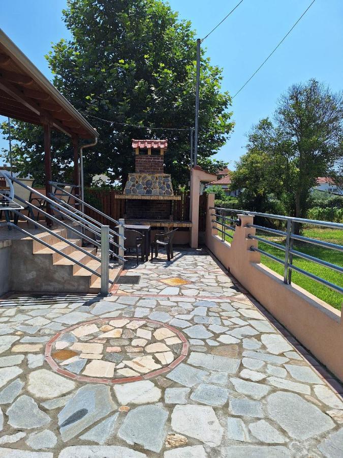 וראסנה Xristos Villa מראה חיצוני תמונה