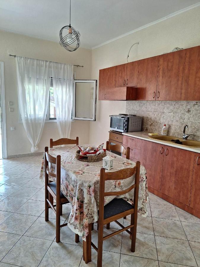 וראסנה Xristos Villa מראה חיצוני תמונה
